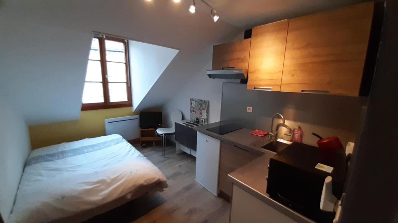 Studio 402 Au 15 Rue Battant A Besançon Dış mekan fotoğraf
